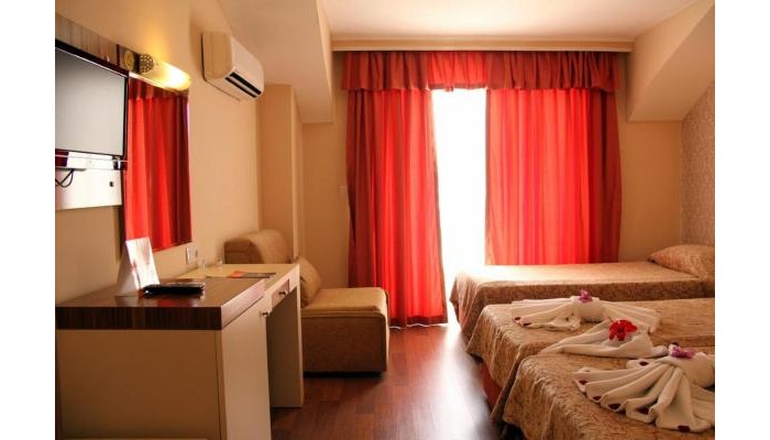 Lims Bona Dea Beach Hotel poza 3