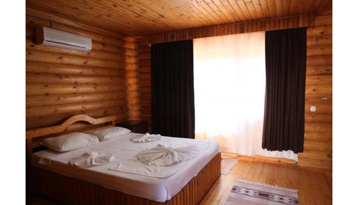 Woodline Hotel poza 3