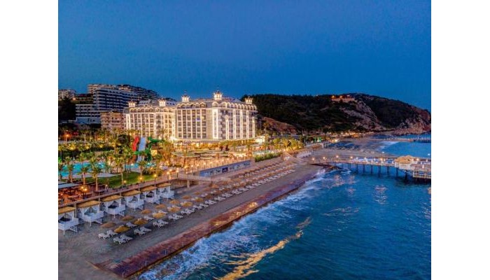 Aria Resort & Spa Hotel poza 4