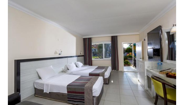 Hotel Clover Magic Park Beach poza 4