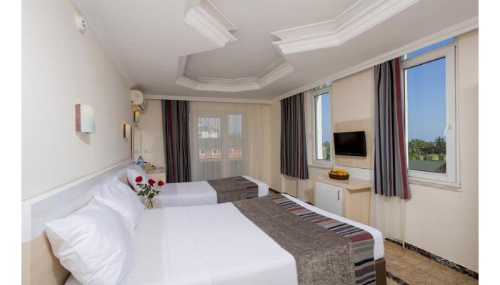 Hotel Clover Magic Park Beach poza 3