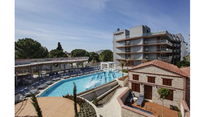 Hotel Doubletree By Hilton Kusadasi poza 0