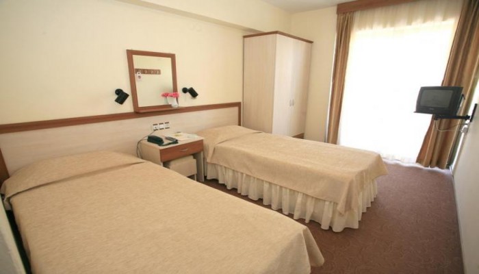 Hotel Saturn poza 1