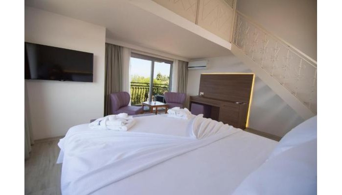 Neopol Hotel Deluxe poza 4