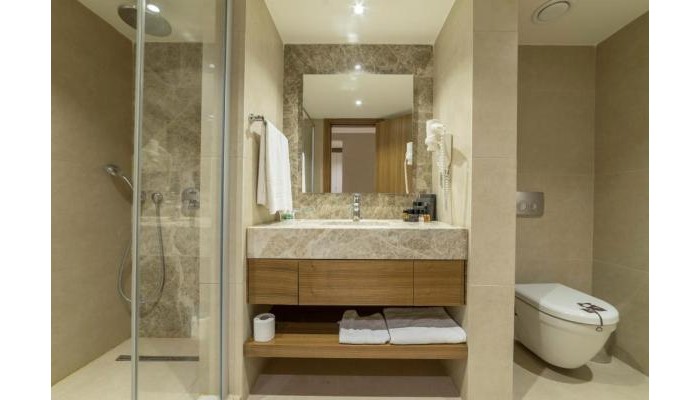 Ramada Hotel & Suites By Wyndham Kusadasi poza 14