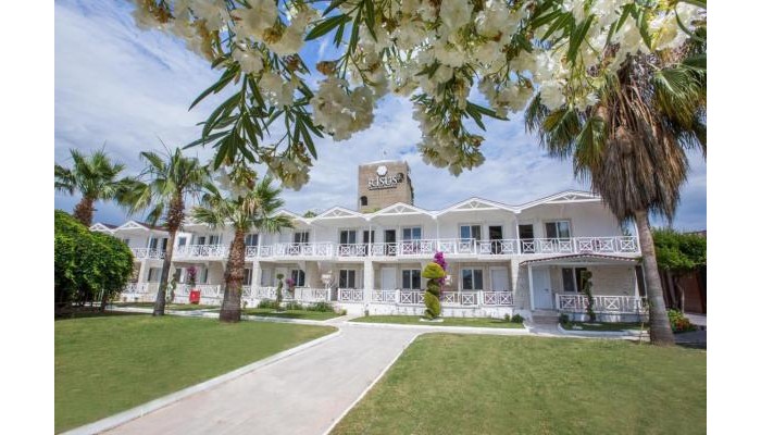 Risus Beach Resort poza 1