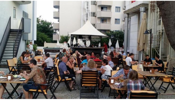 Almena Hotel poza 12
