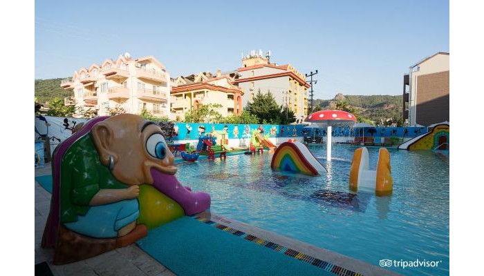 Comet Deluxe Hotel poza 19