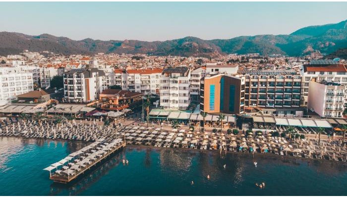 Honeymoon Hotel poza 19