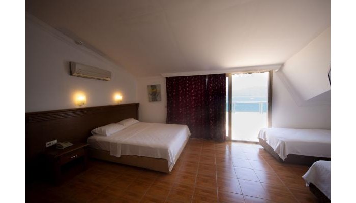 Honeymoon Hotel poza 5