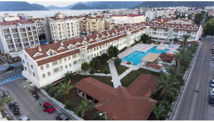 Kocer Club Apartments poza 0