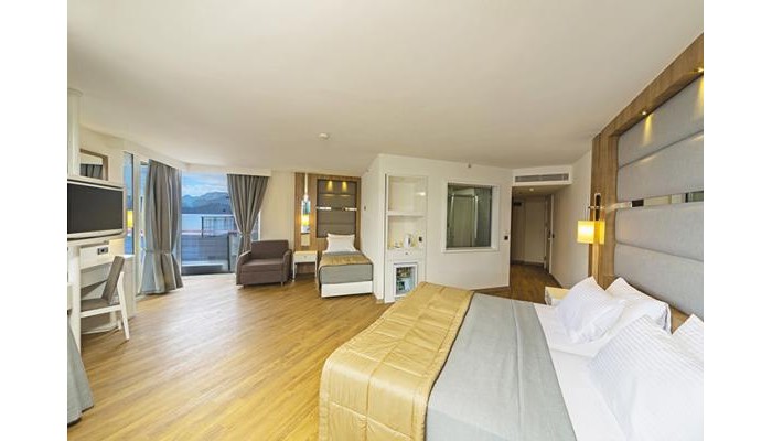 Poseidon Hotel - Adults Only poza 2