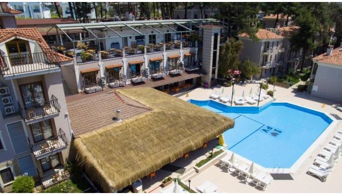 Pine Valley Hotel poza 8