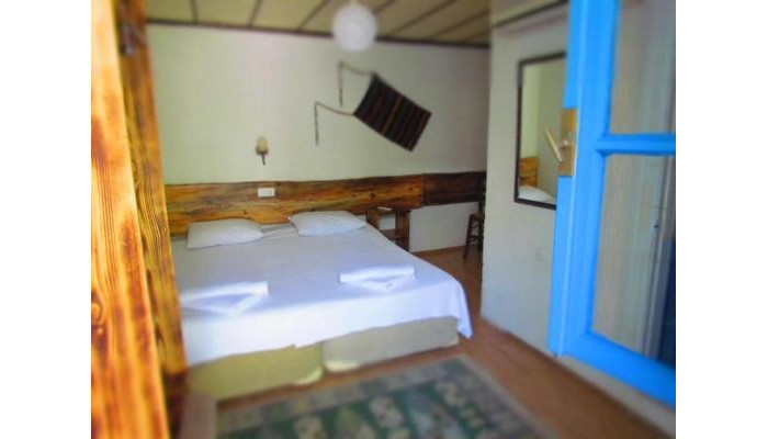 Amazon Antique Hotel poza 5