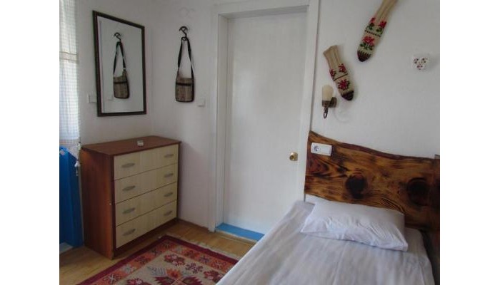Amazon Antique Hotel poza 8