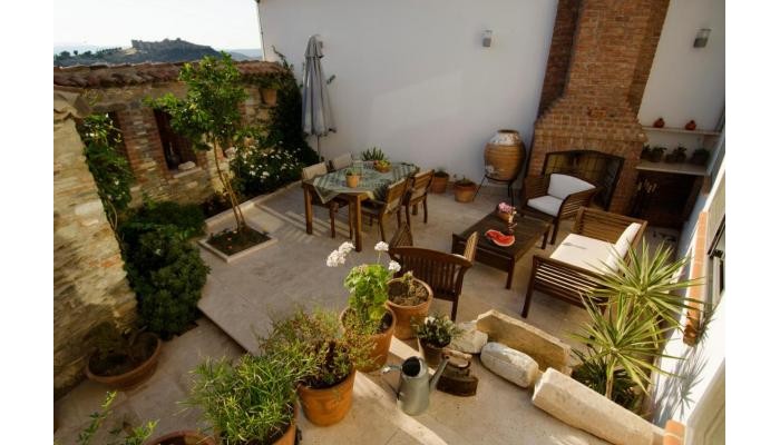 Hotel Ionia House poza 8