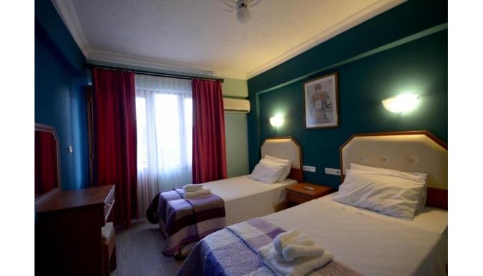 Rebetika Hotel & Bistro poza 6