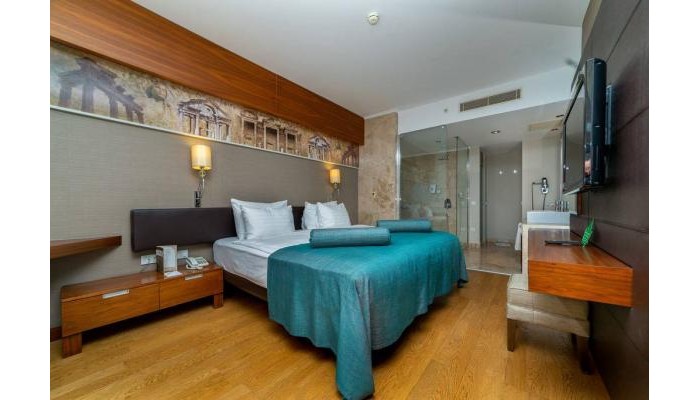 Hotel Commodore Elite Suites & Spa poza 3