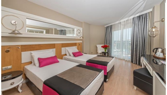 Hotel Serenis poza 8