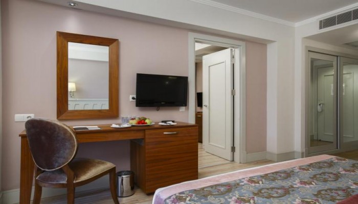 Hotel Side Crown Serenity poza 3