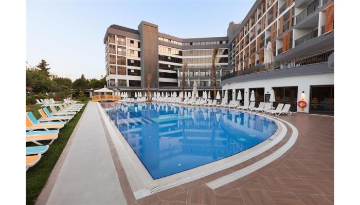 Raga Fine Dining Hotel poza 15