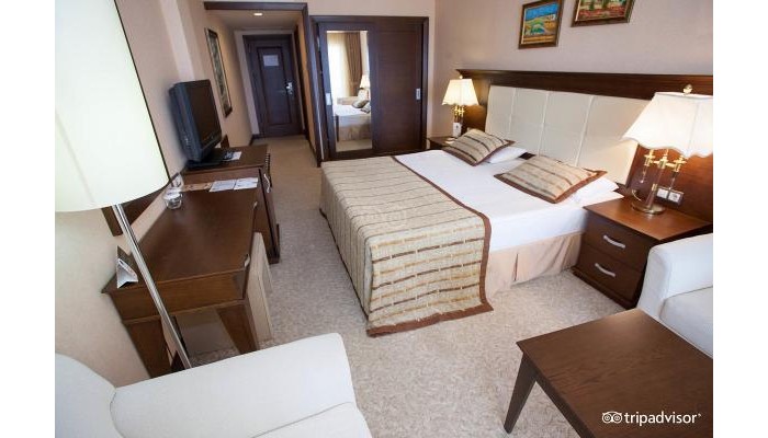 Latanya Park Resort poza 9