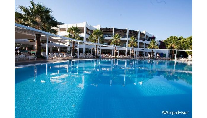 Latanya Park Resort poza 0